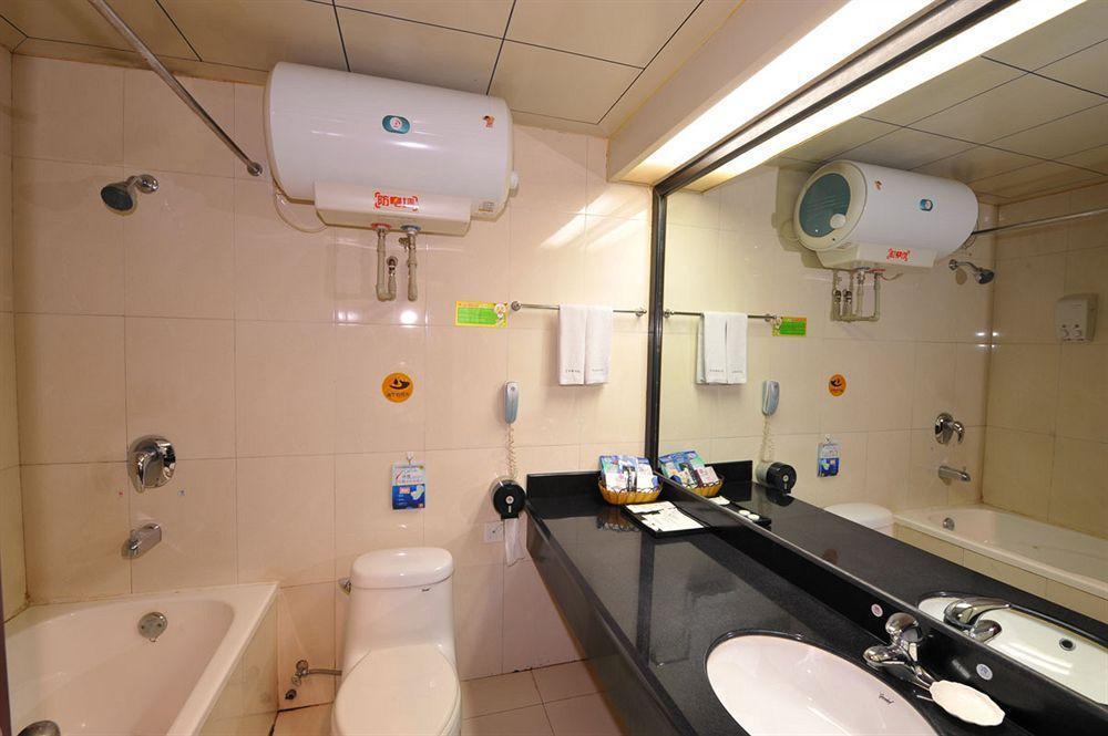 Guilin Zelin Hotel Экстерьер фото