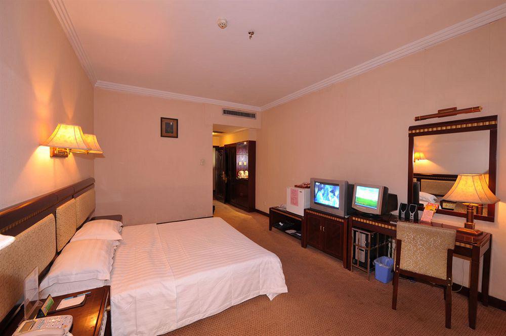 Guilin Zelin Hotel Экстерьер фото
